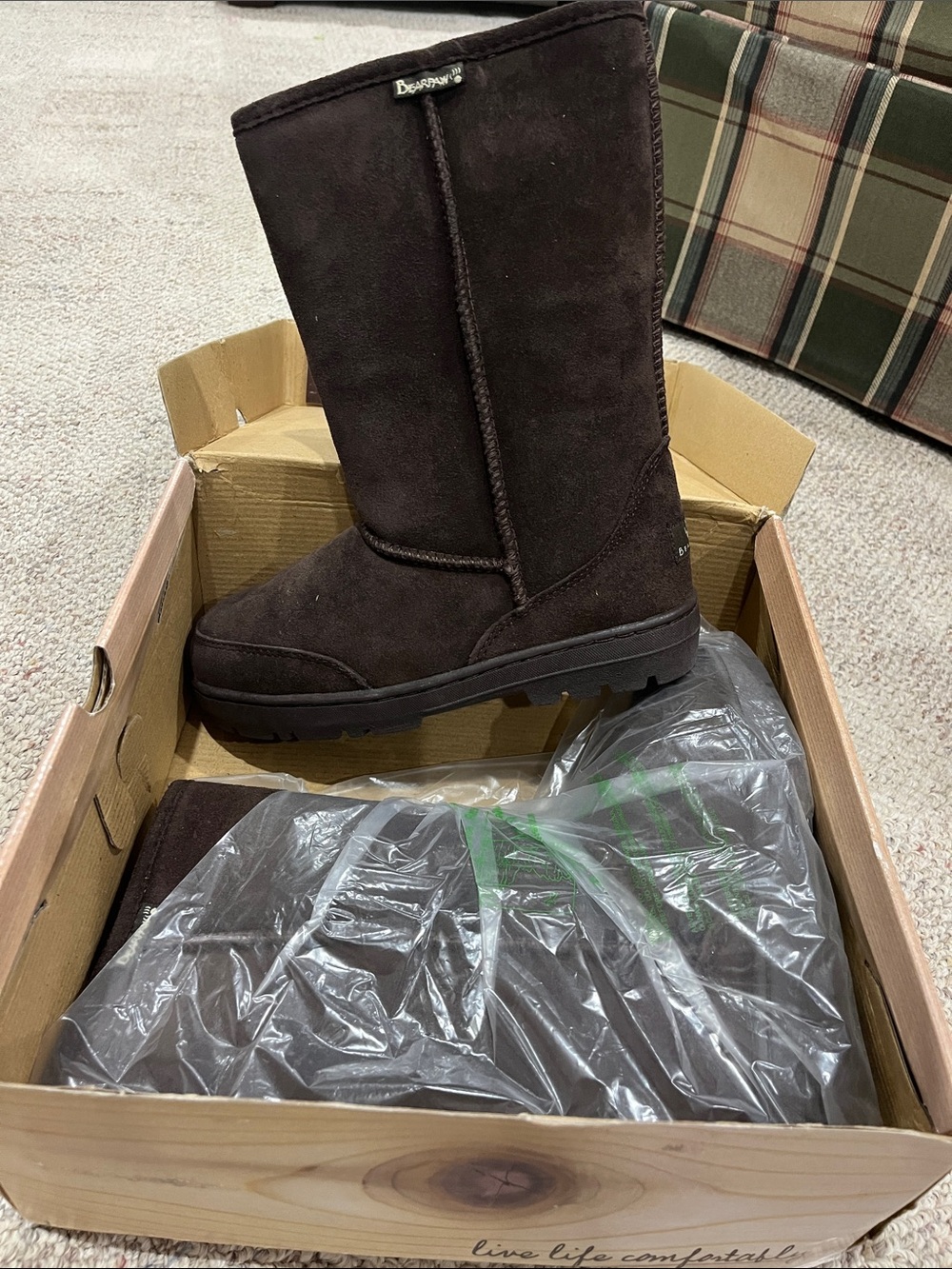 BearPaw Women's Tall Suede Winter Boots - Dark Brown New!!! Size 8